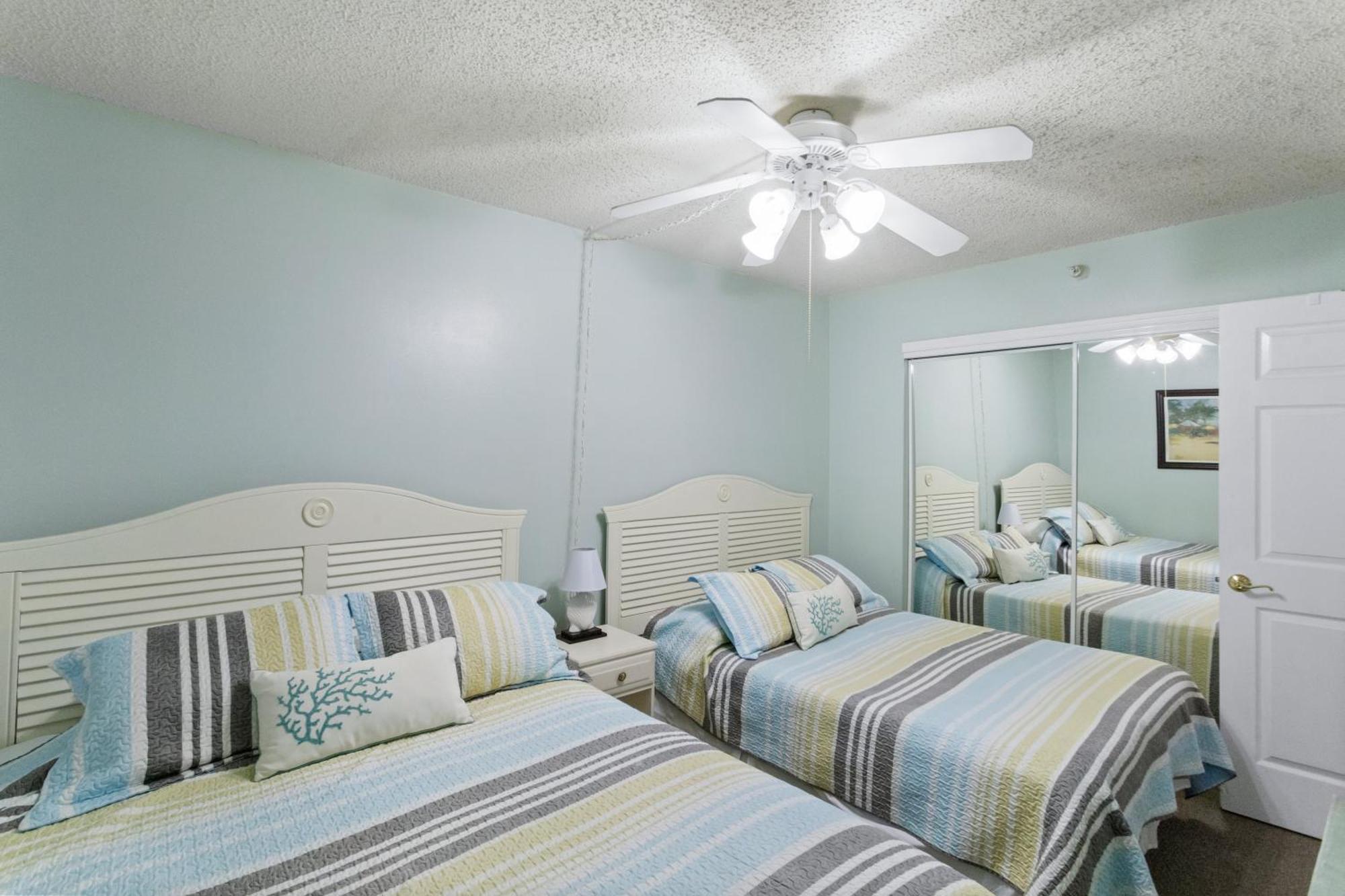 Fifty Gulfside Condominiums Clearwater Beach Esterno foto